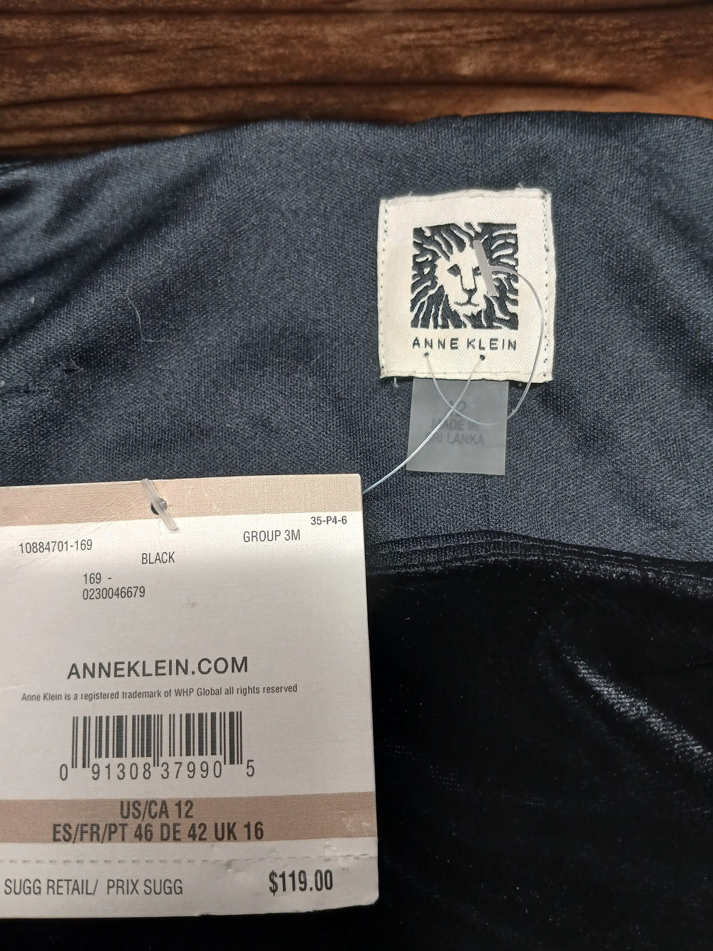Annen Klein Women's Black Velvet Ruched Sheath Dress - Picture 8 of 10